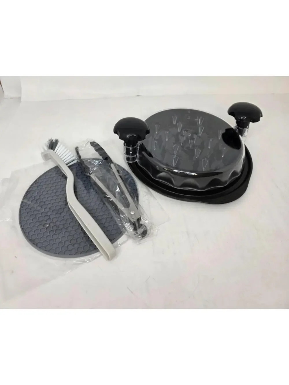 NEW Chicken Shredder with Tool Kit